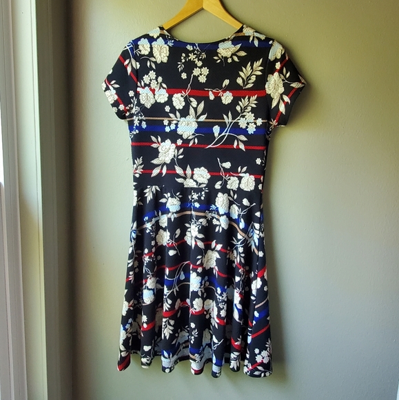 Maison Jules Fit and Flare Shirt Sleeve Dress - Picture 2 of 11